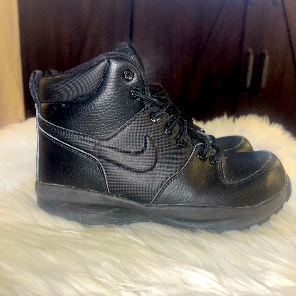 Nike Kids Black Boots